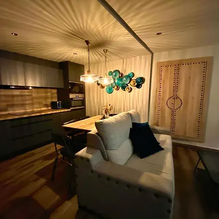 Alvarado Loft Rural